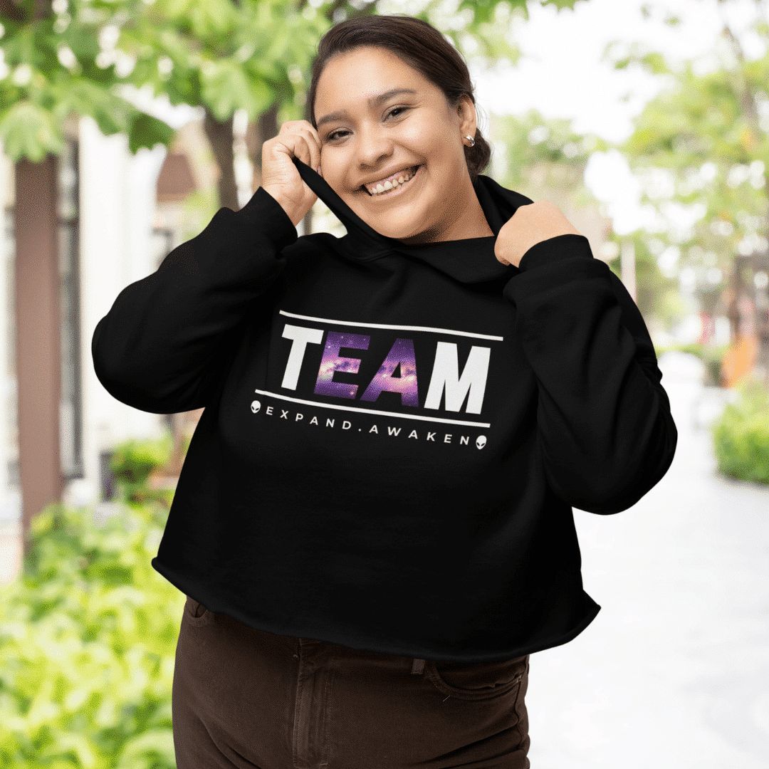Women’s Cropped Hooded Sweatshirt